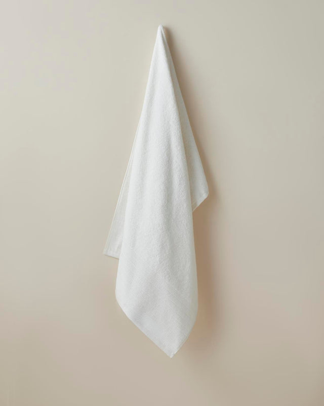 Premium-Professional-Grade-Turkish-Cotton-Bath-Towel-White
