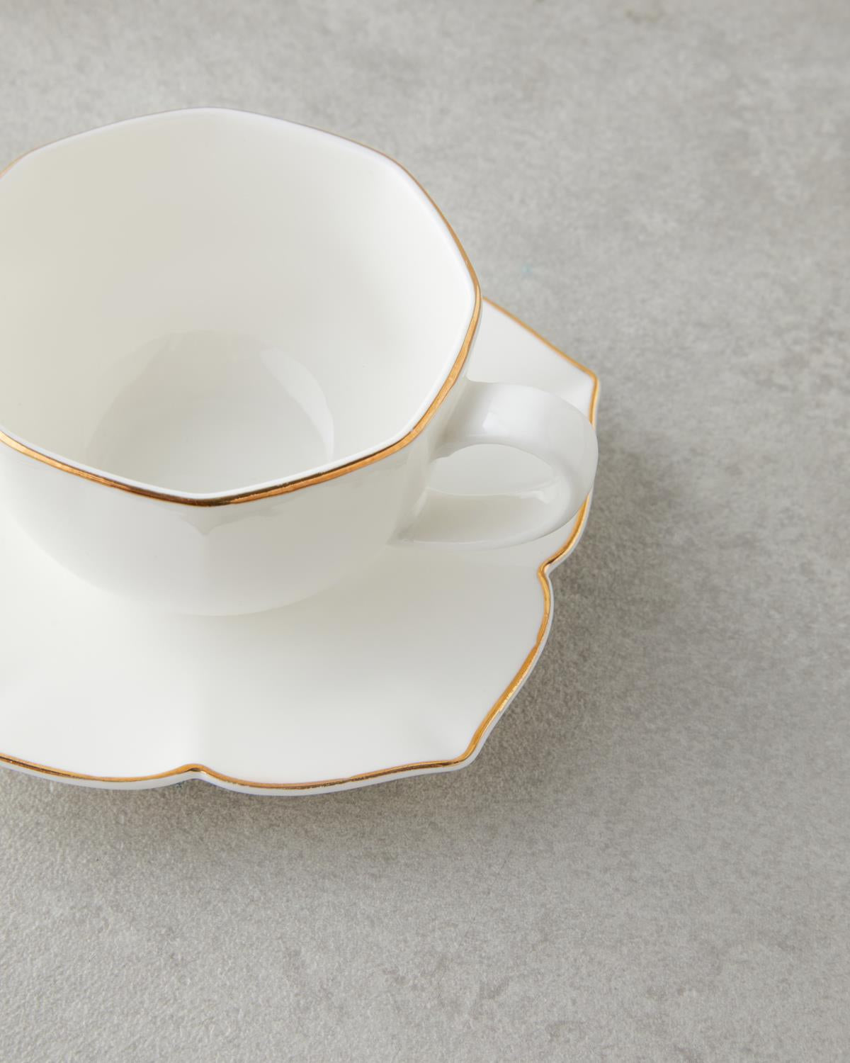 Professional Grade New Bone China Coffee Cup Set   2 Person 4 Piece White Gold