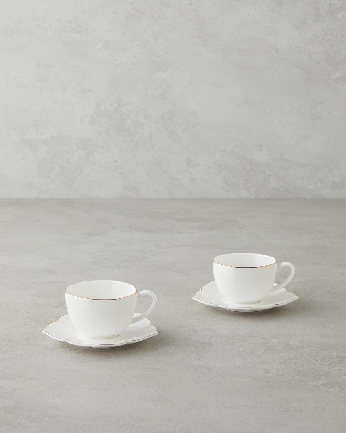Professional Grade New Bone China Coffee Cup Set   2 Person 4 Piece White Gold