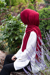 Ready - to - Wear Viscose Shawl - Practical & Comfortable Burgundy - TryAladdin