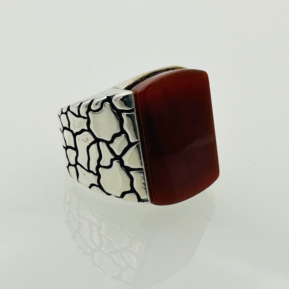 Red Agate Silver Men's Ring - TryAladdin