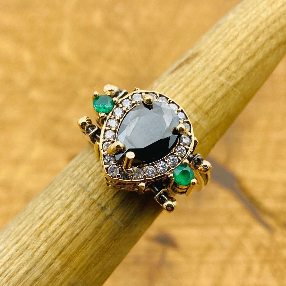 Reversible Emerald - Onyx Stone Ring