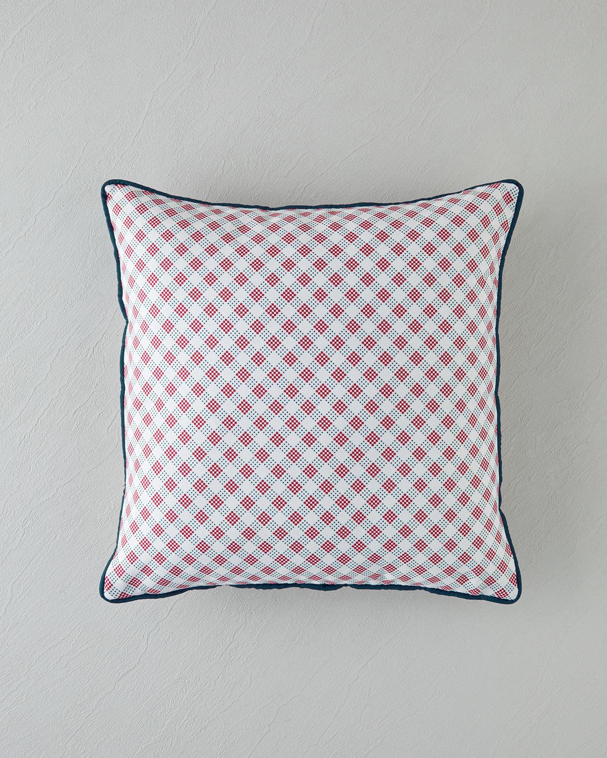 Premium Righe Patterned Decorative Cushion Cover - Red White