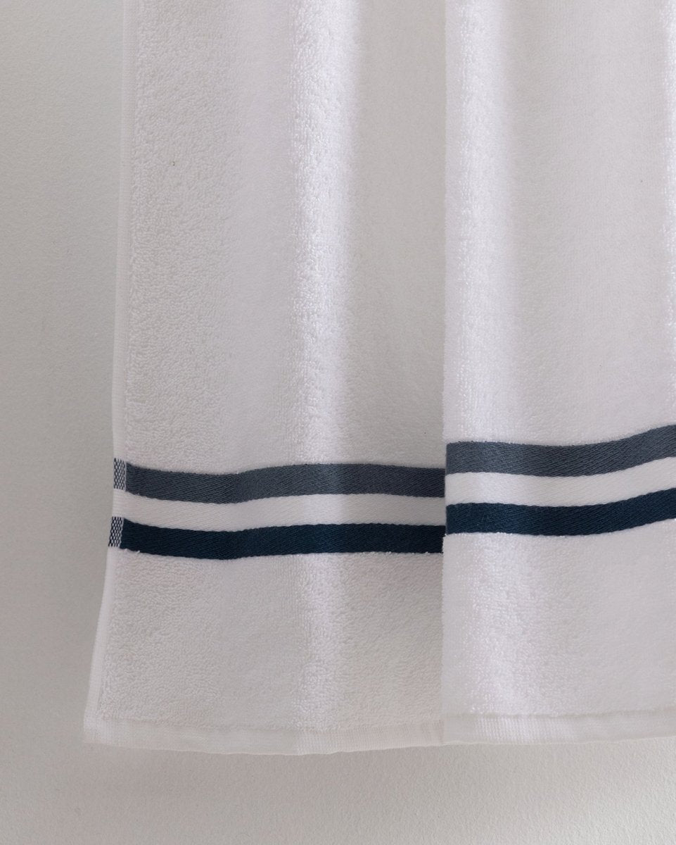 Rosabelle Cotton Bath Towel - Soft, Absorbent - White & Blue - TryAladdin