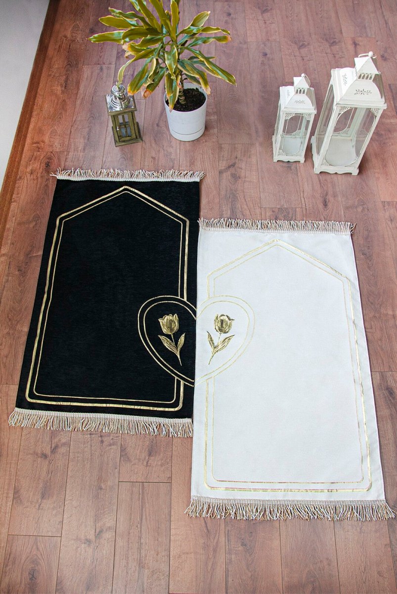 Rose Embroidered Unlined Soft Textured Chenille Prayer Rug Set