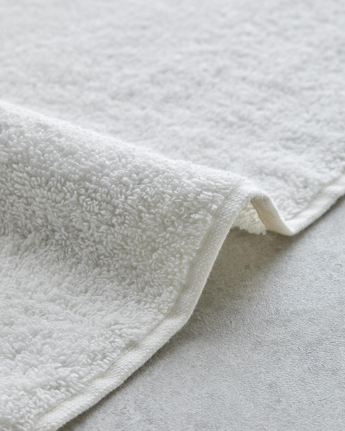 Premium Embossed Cotton Face Towel 50x80cm Ecru