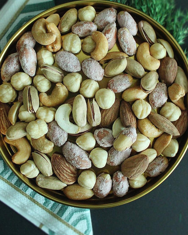 Serde | Deluxe Mixed Nuts (Salted Peanut, Hazelnut, Pistachio, Almond, Cashew)