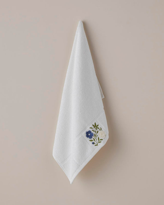 Premium-Cotton-Embossed-Floral-Face-Towel-White-50x80cm