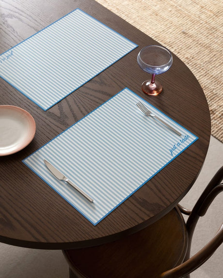 Set of 4 White and Blue Placemats for Dining Tables - TryAladdin