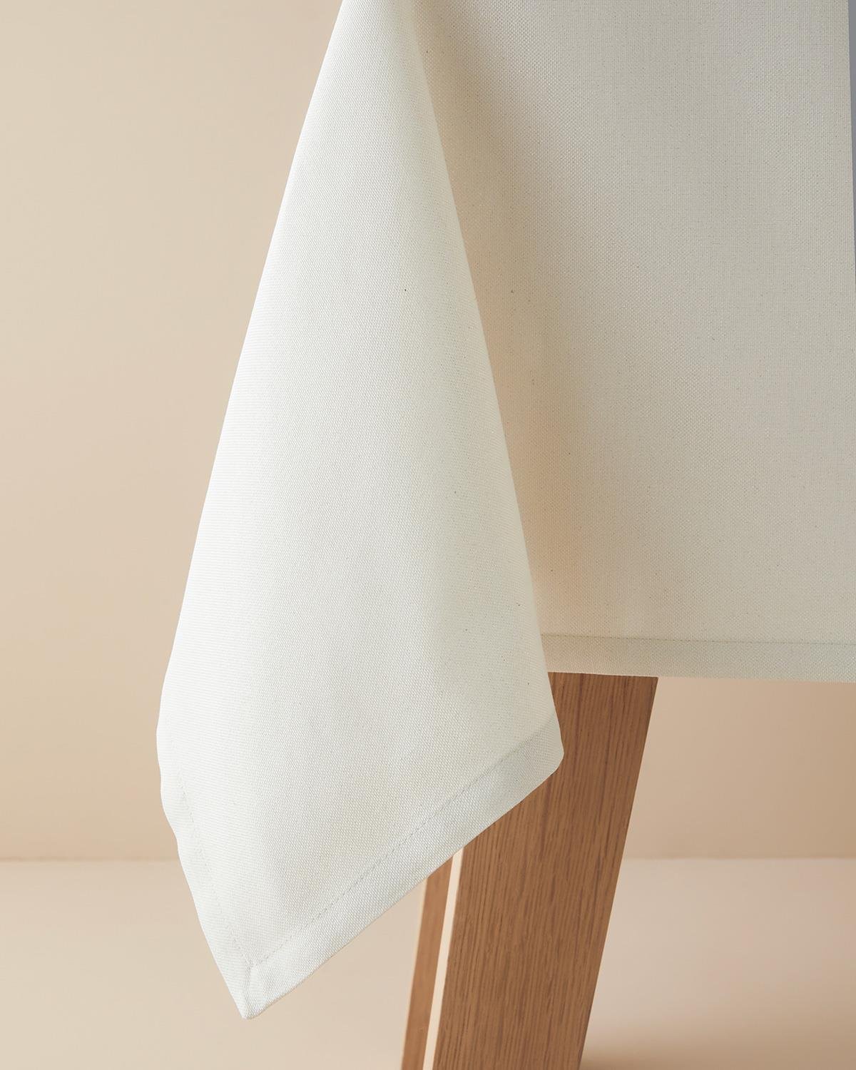 Professional-Grade Silver Shimmer Tablecloth - Large Rectangular Dining Textile