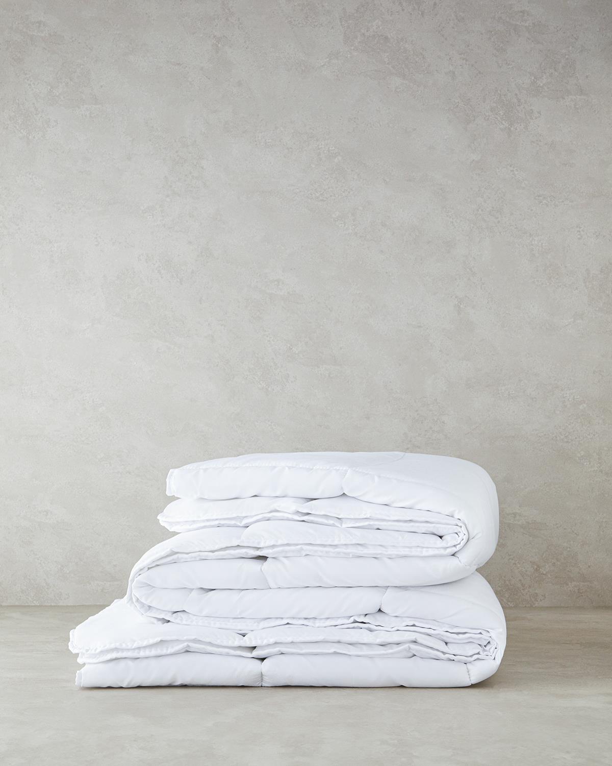 Professional-Grade-Microfiber-Double-Duvet-Comforter-White
