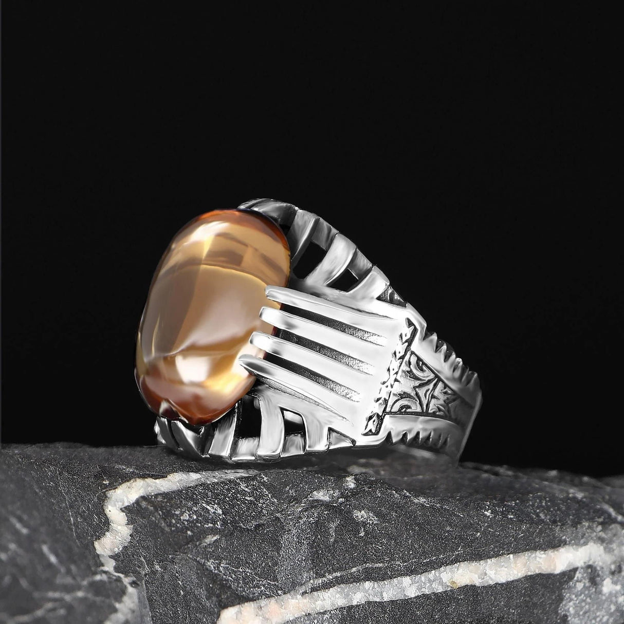 Tesbihevim | Men's Silver Ring with Citrine Stone