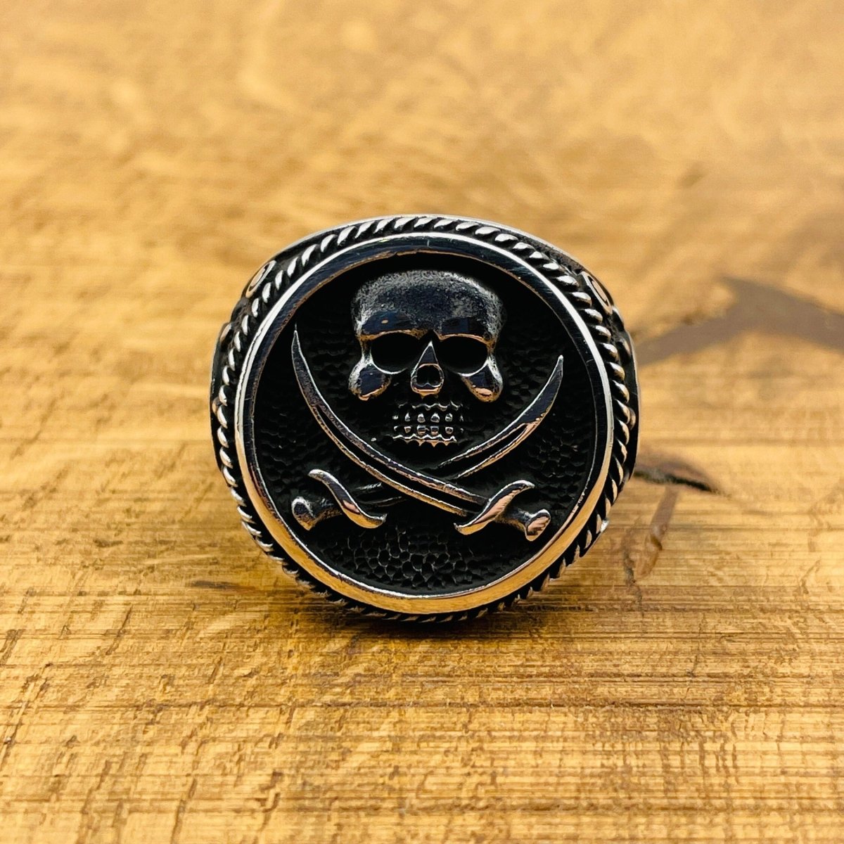 Skull Silver Ring - TryAladdin