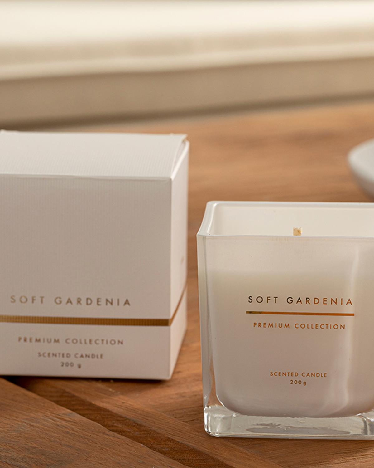 Premium-Soft-Gardenia-Aromatic-Candle