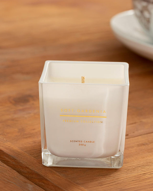 Premium-Soft-Gardenia-Aromatic-Candle