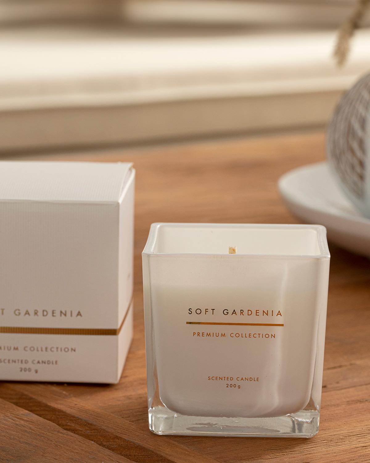 Premium-Soft-Gardenia-Aromatic-Candle