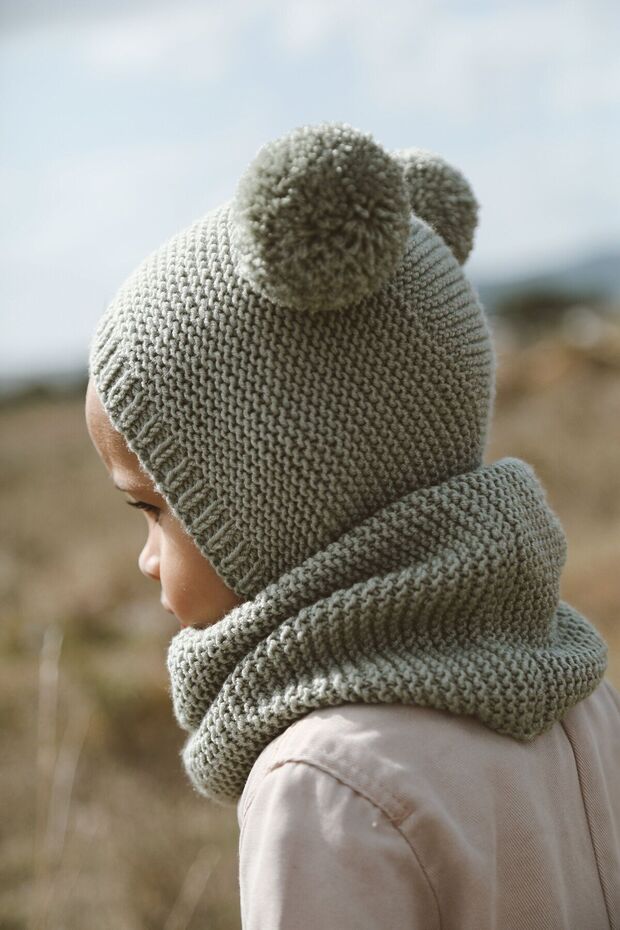 Soft Green Pom - pom Bonnet & Neck Warmer Set - TryAladdin