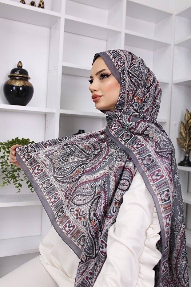 Soft Silk Cotton Blend Retro Pattern Shawl - TryAladdin