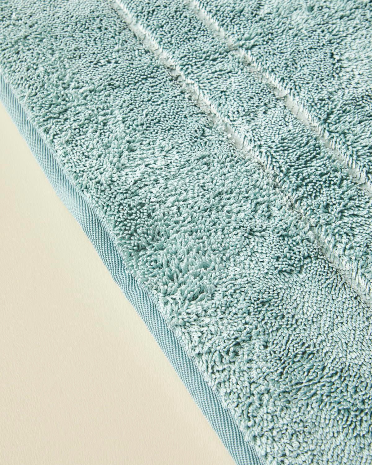 Premium Non Slip Bath Mat Professional Green