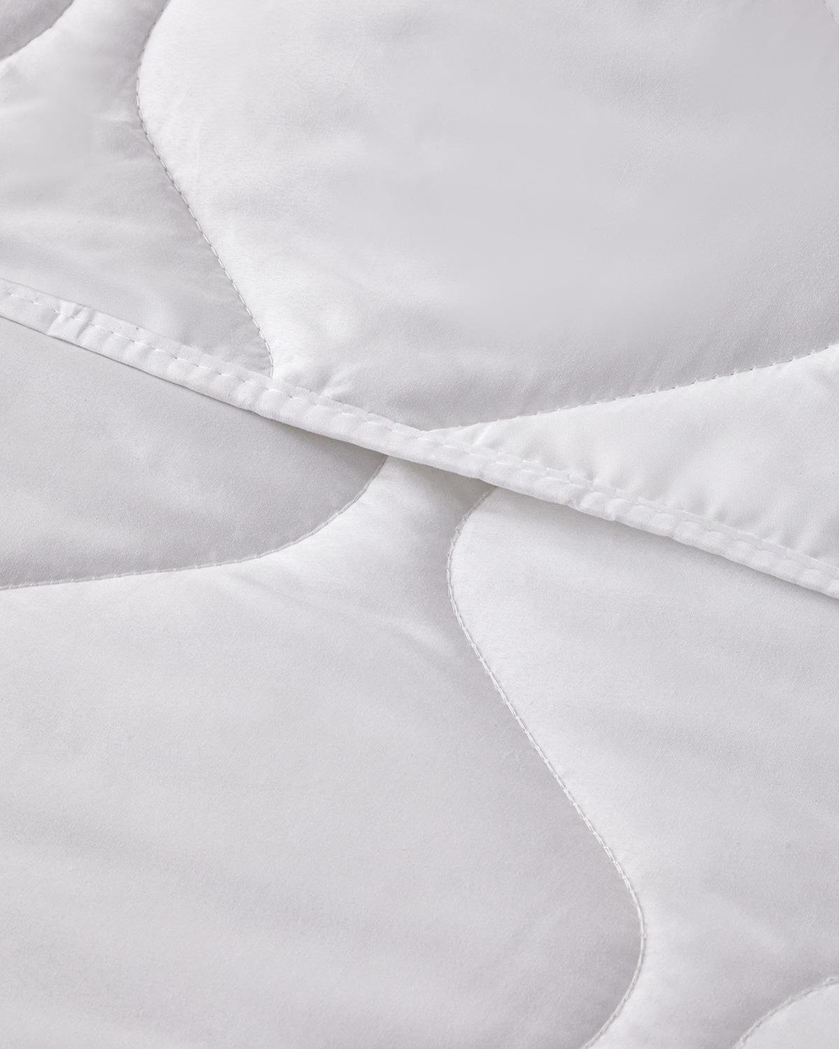 Professional-Grade Microfiber Double Bed Duvet Comforter - Ecru