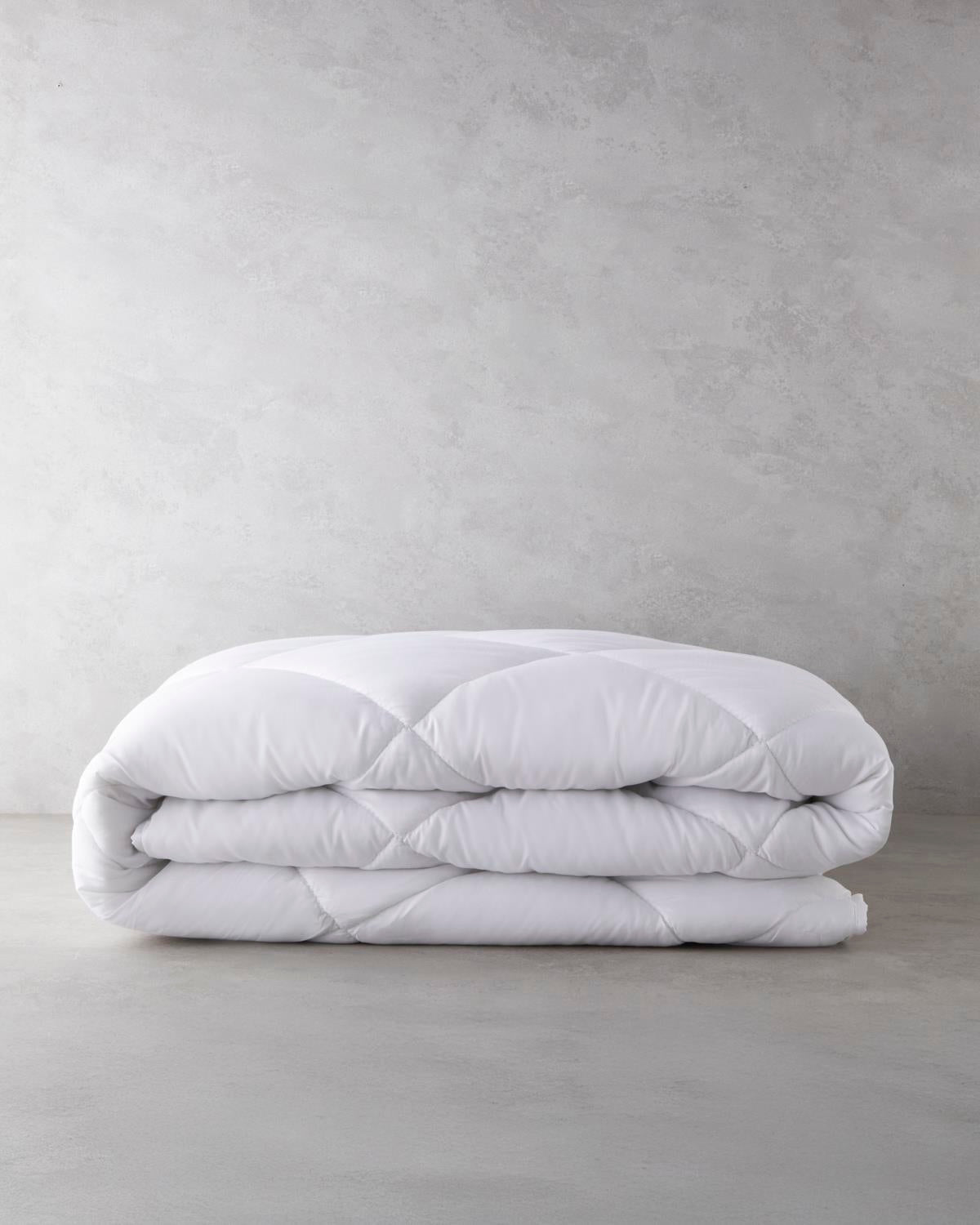 Professional-Grade Microfiber Double Bed Duvet Comforter - Ecru