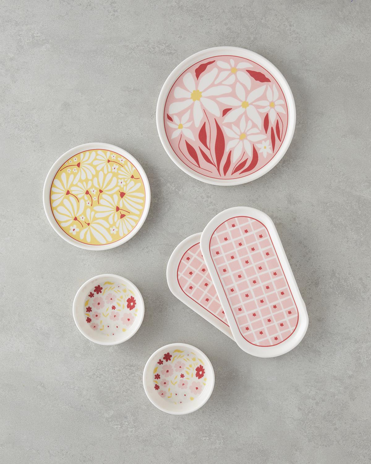Premium Ceramic Breakfast Dinnerware Set 10 Piece 4 Person Red Pink