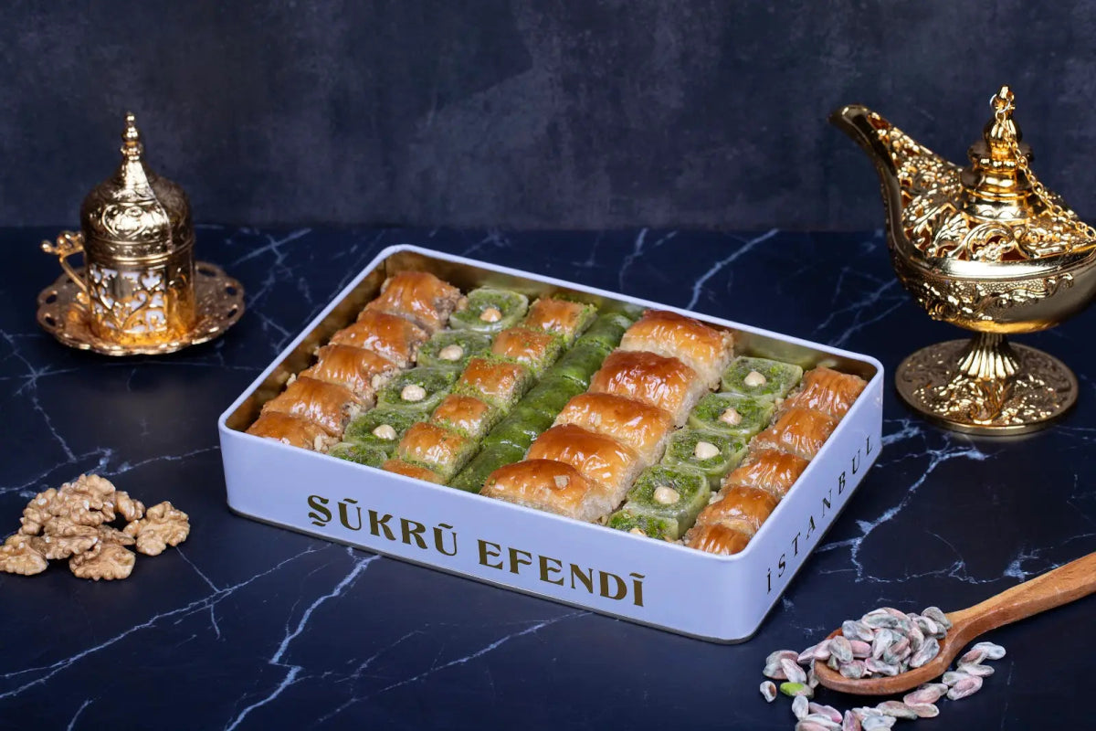 Sukru Efendi 1935 | Special Turkish Baklava with Pistachio and Walnut in Gift Metal Box