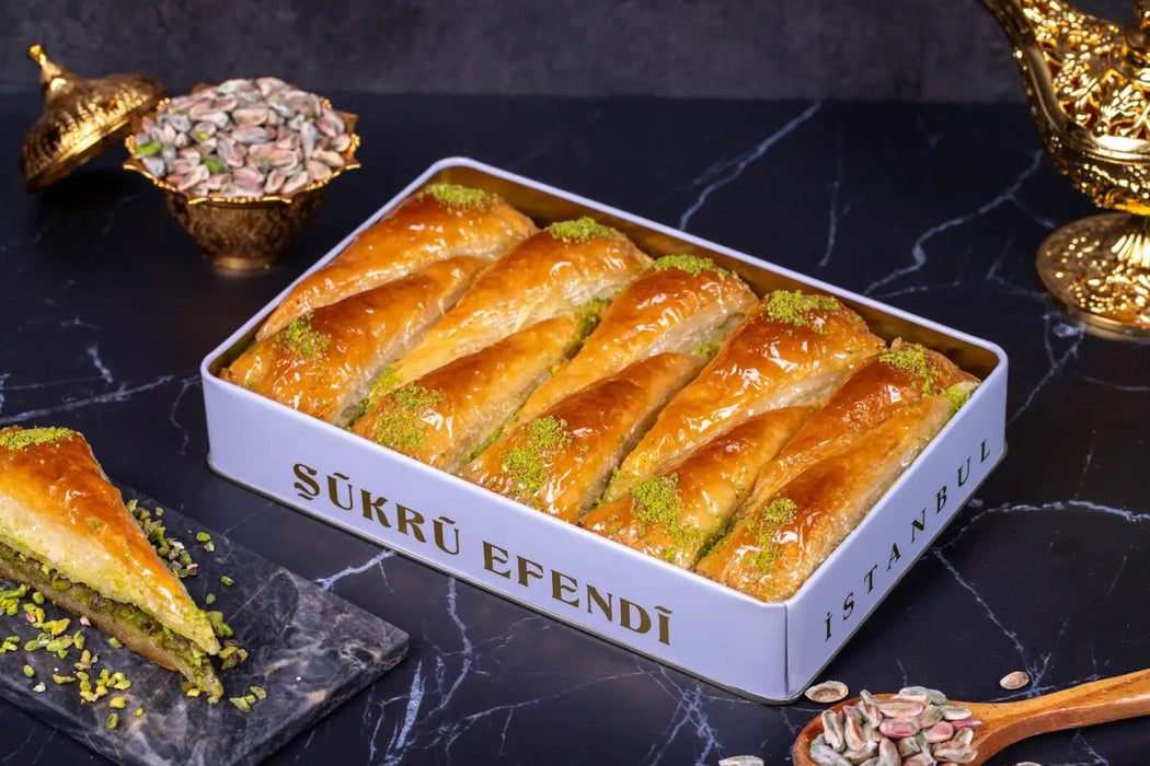 Sukru Efendi 1935 | Turkish Royal Baklava With Pistachio in Gift Metal Box