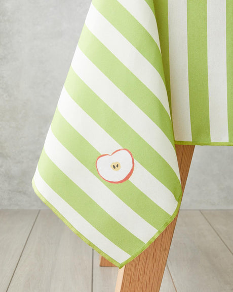 Summer-Apple-Theme-Durable-Polyester-Tablecloth