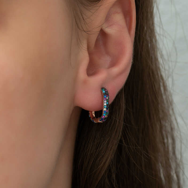 Creolen aus Sterlingsilber mit Roségoldbeschichtung und mehrfarbigen Pavé-Steinen