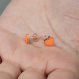 Orecchini a bottone a forma di cuore vibrante in argento sterling 925 con finitura oro rosa