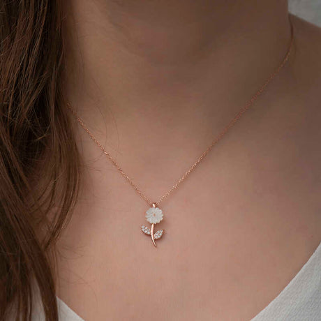 Necklace - Rose Gold Plated Sterling Silver Daisy Mother-of-Pearl Pendant