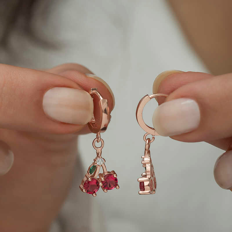 Orecchini a goccia - Charm ciliegia placcato oro rosa con zirconia rossa e verde