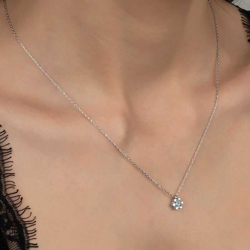 Necklace - Sterling Silver Swarovski Zirconia Dainty Flower Solitaire