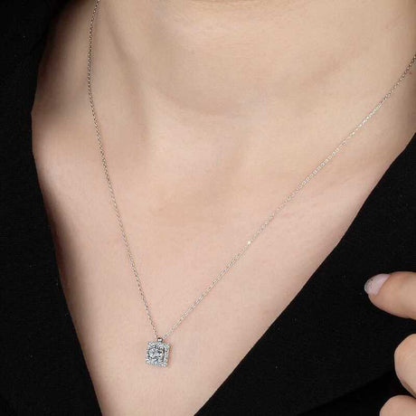 Necklace - Zirconia from Swarovski Sterling Silver Solitaire Halo Pendant