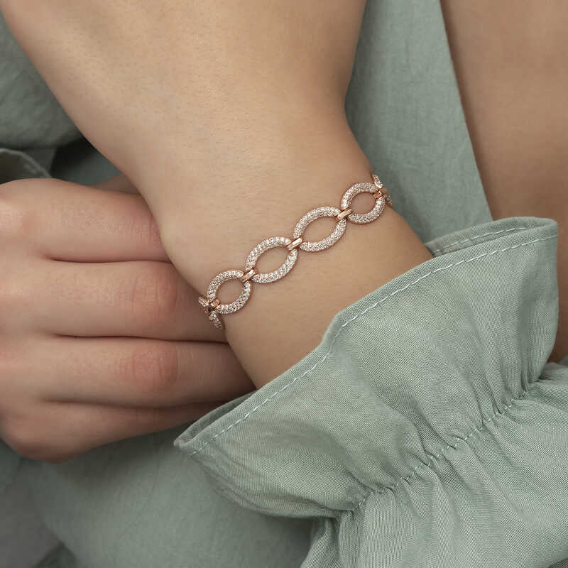 Bracelet - Rose Gold-Tone Sterling Silver Oval Link with Sparkling Stones