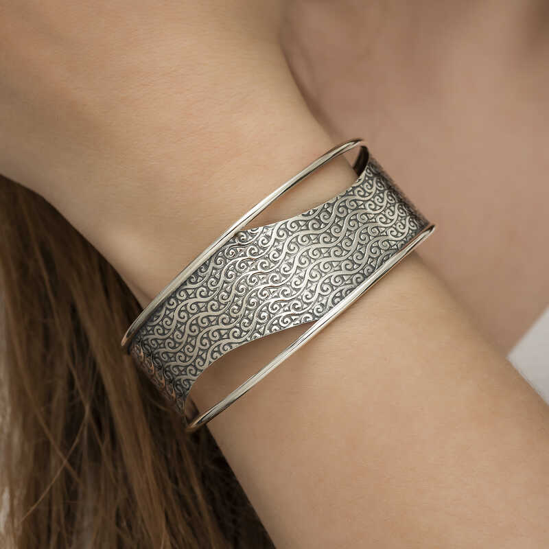 Sterling Silver Cuff Bracelet - Intricate Oxidized Scroll Pattern