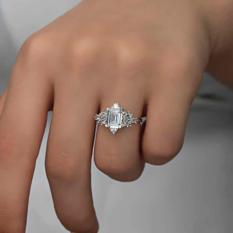 Silver Ring - Sparkling Emerald Cut & Cluster Clear Stone Design