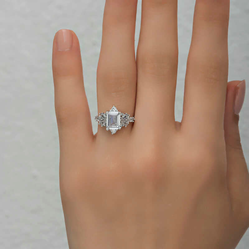Silver Ring - Sparkling Emerald Cut & Cluster Clear Stone Design
