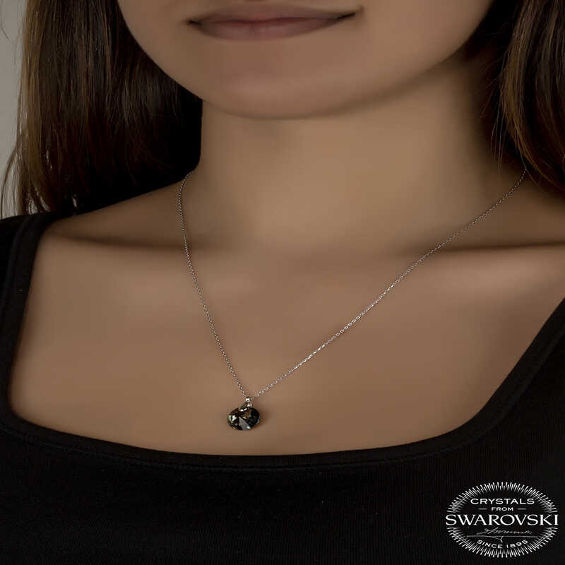 Elegant Silver Necklace with Iris Green Swarovski Crystal