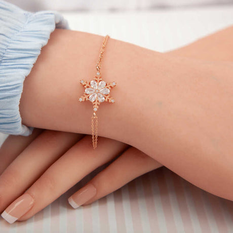 Rose Gold Plated Snowflake Bracelet - Sparkling Zircon Design