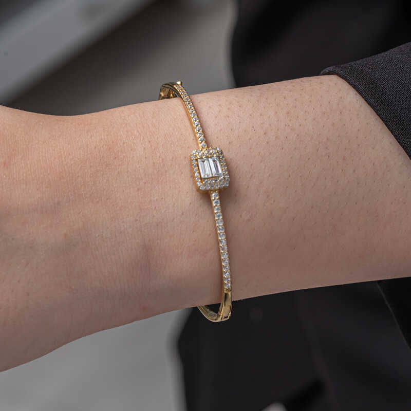 Armband - Goudkleurige Baguette & Pavé CZ Elegante Statement Glans