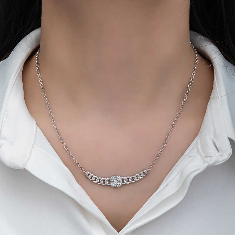 Collana in Argento Sterling con Pietra Baguette - Design Moderno a Barra Curva