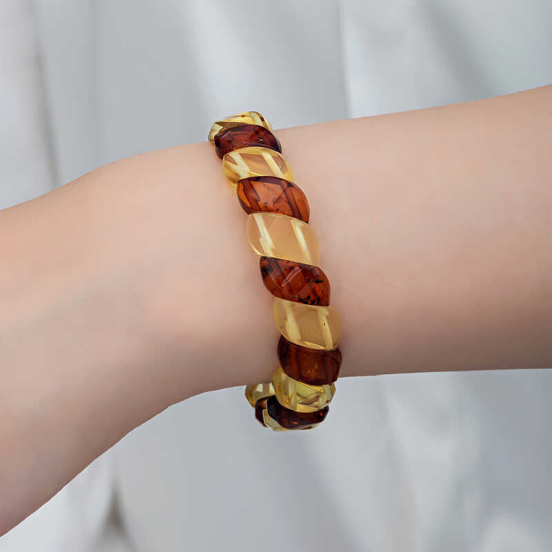 Bracelet - Natural Amber Twisted Spiral Design