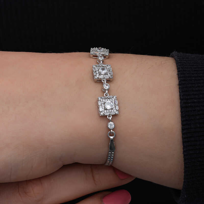Bracelet - Sterling Silver Dazzling Pave Square Link