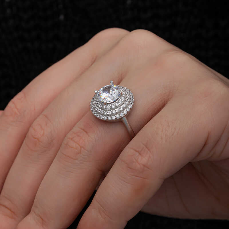 Sterlingsilber-Halo-Ring – Funkelnder Cubic-Zirkonia-Statement-Ring