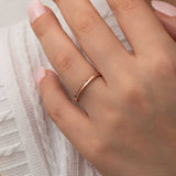 خاتم فضة استرلينية مطلي بالذهب الوردي - شريط مزدوج الملمس بتصميم أجدا