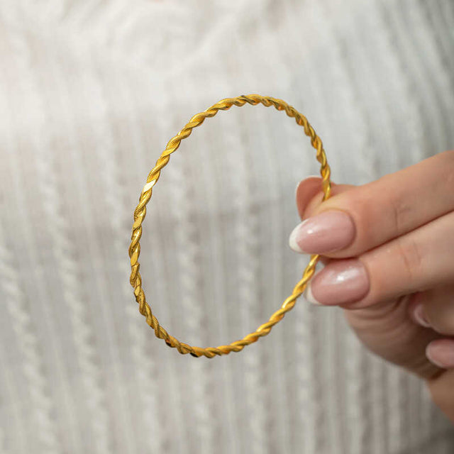 Bangle - Gold-Plated Twisted Design Women's Jewelry