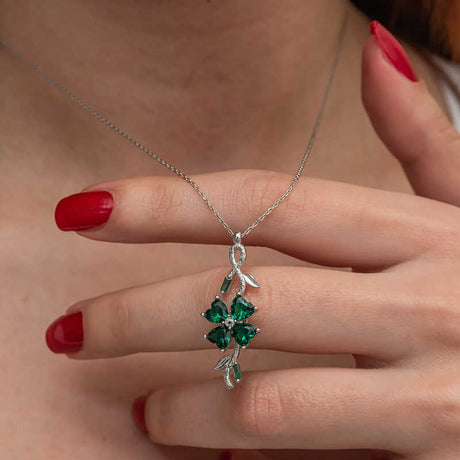 Necklace - Sterling Silver Green Zircon Clover Pendant