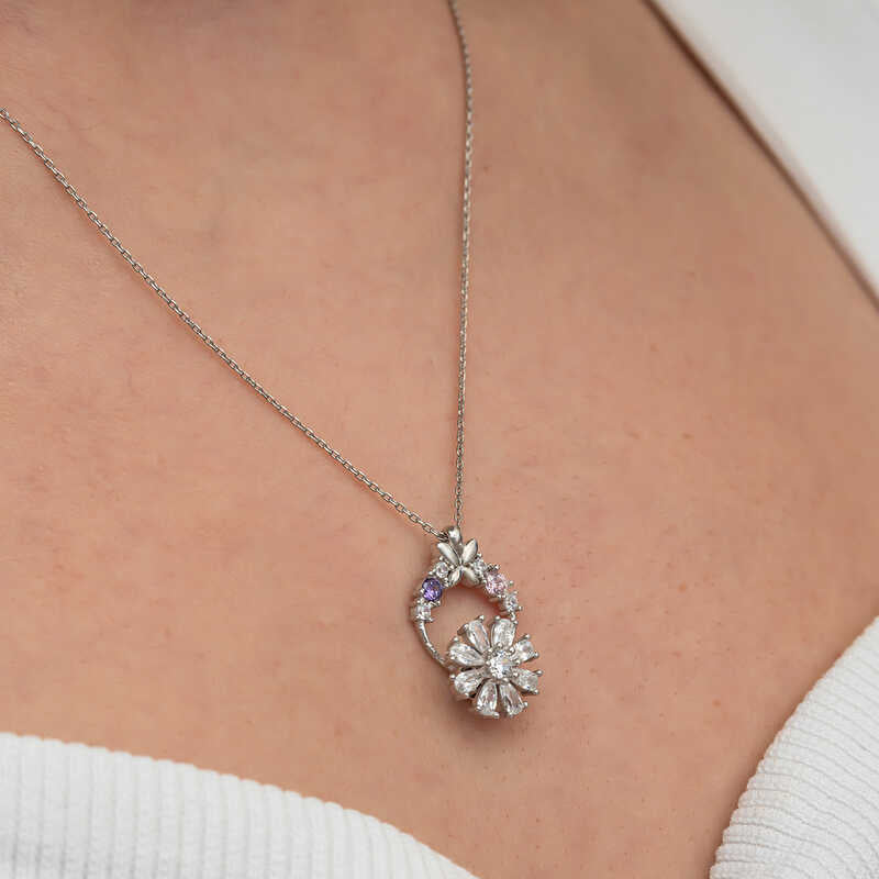 Collar de Plata de Ley - Colgante Giratorio de Flor y Mariposa con Circonita Cúbica